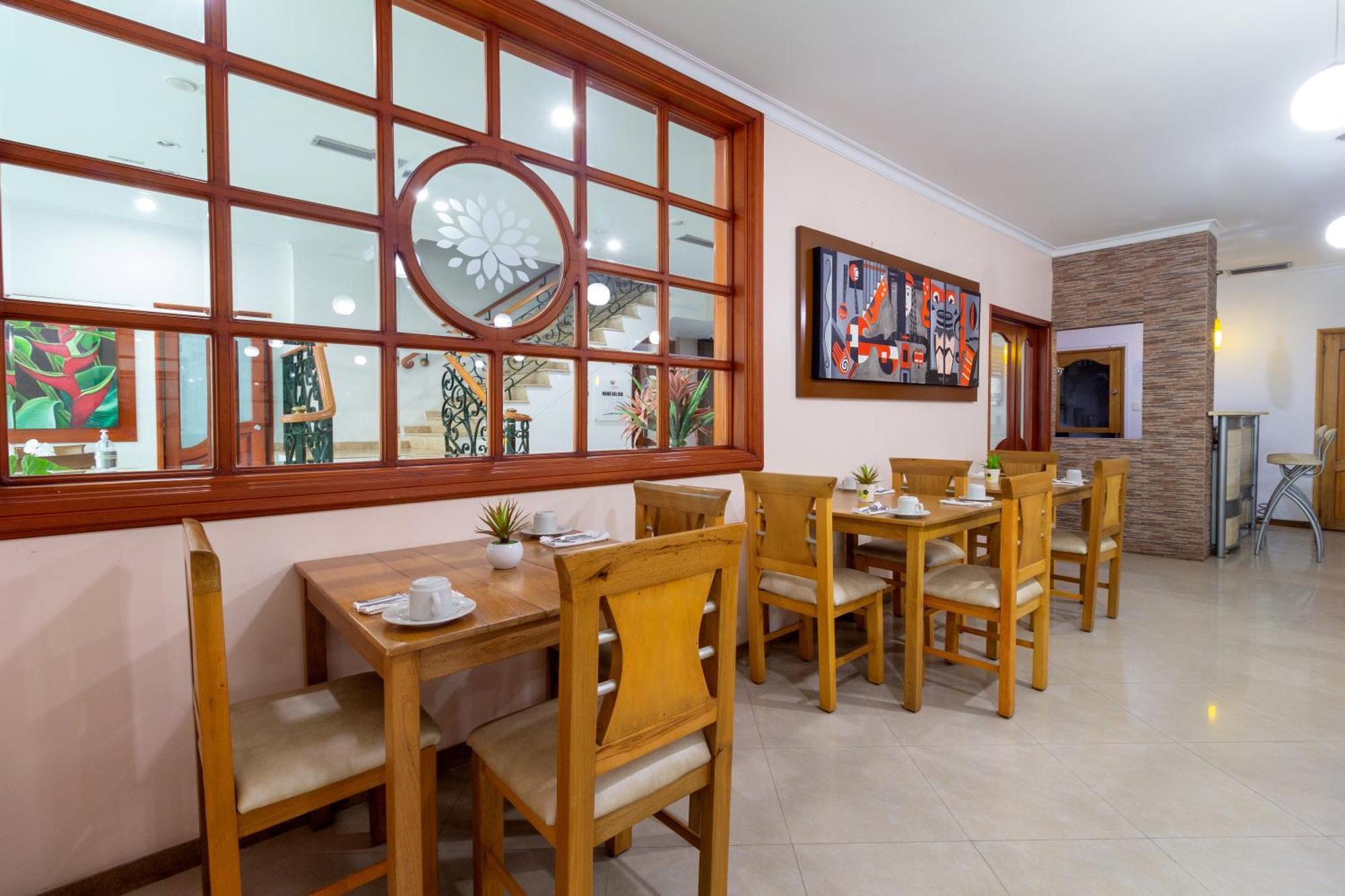 Hotel Costa Bonita Monteria Exterior photo